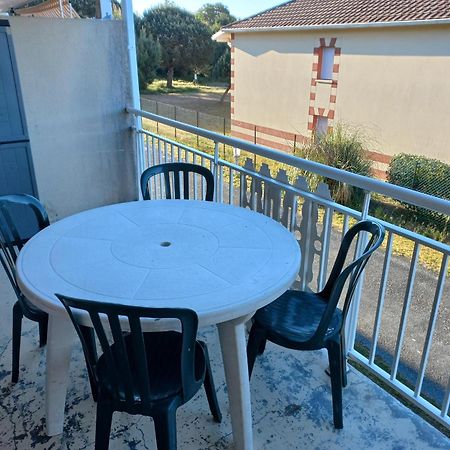 Appartement Le Verdon Sur Mer Exteriör bild